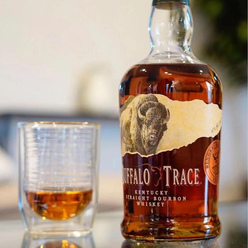 Whisky Buffalo Trace Kentucky Straight Bourbon 750ml - Whisky